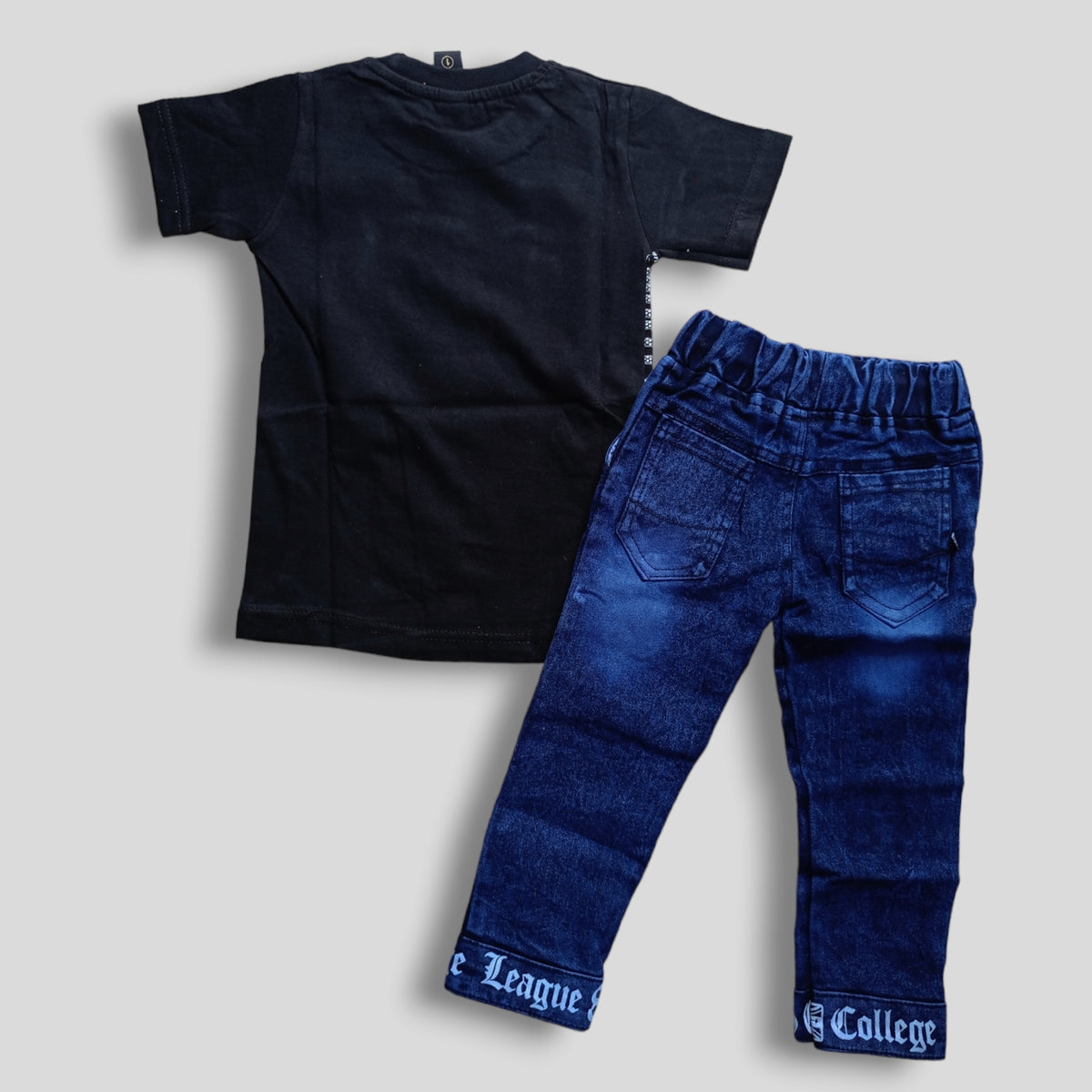 Razor Black T-shirt & Jeans